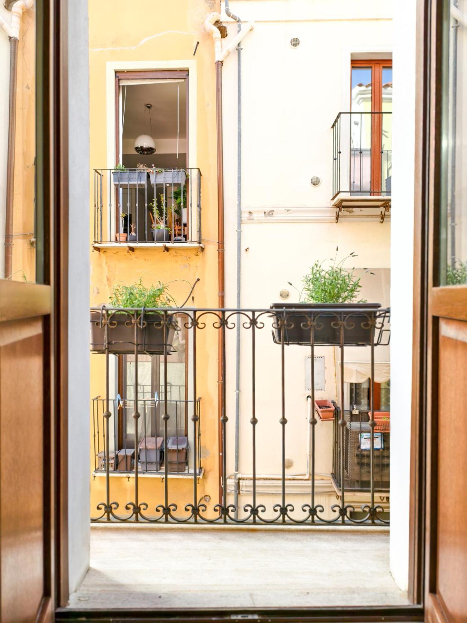 Oidu - Cagliari Suites المظهر الخارجي الصورة
